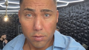 Influencer francés enfrenta prisión preventiva por abusos a personas sin hogar en un reality transmitido en redes