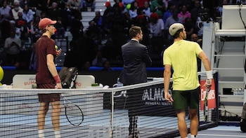 Carlos Alcaraz doblega a Jannik