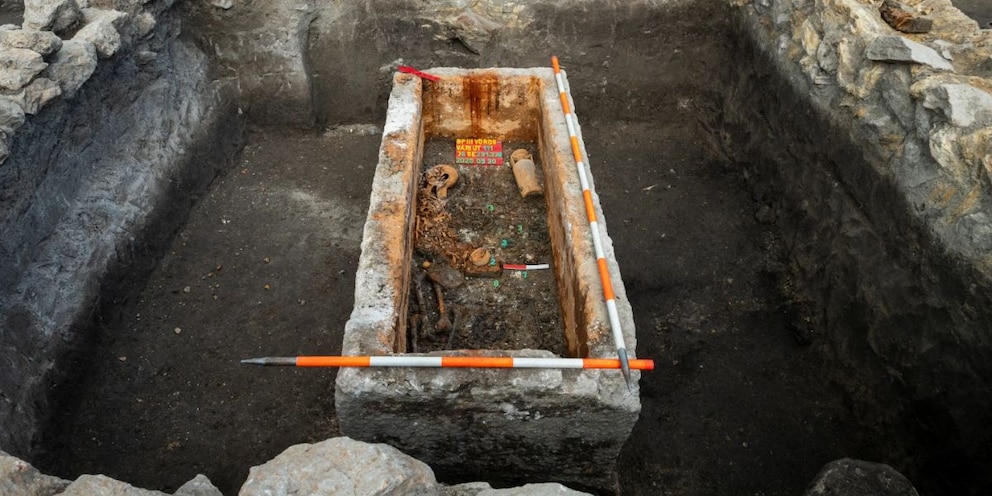 Un sarcófago romano sellado y una joven de alto estatus: tesoros ocultos, rituales familiares y secretos bajo el lodo en Budapest Un sarcófago romano sellado y una joven de alto estatus: tesoros ocultos, rituales familiares y secretos bajo el lodo en Budapest