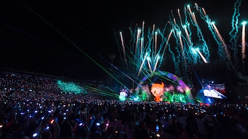 Joven denunció crisis de seguridad en los conciertos de Medellín: “Nos rociaron gas pimienta para robarnos”