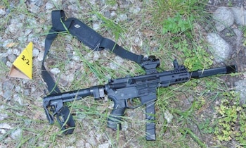 Un rifle equipado con un