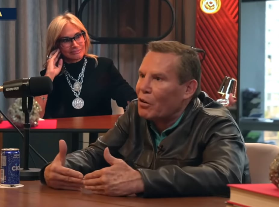 Chávez criticó la falta de preparación profesional al señalar el visible cansancio extremo de Adame luego del combate de exhibición. (La Saga/Captura de pantalla)