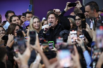 Javier y Karina Milei en