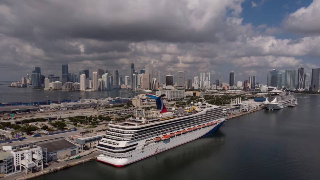 La Fisher Island Community Association y el Fisher Island Club demandaron a Miami-Dade para bloquear la expropiación de la terminal de combustible (Reuters)