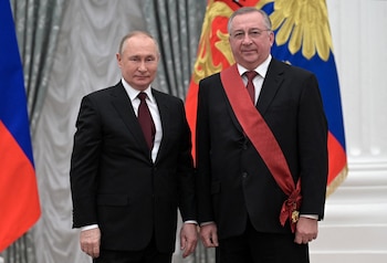 Vladimir Putin y Nikolai Tokarev. Sputnik/Aleksey Nikolskyi/Pool via REUTERS