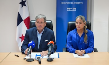 “El Mes de los Océanos es el momento de recordar que en Panamá el Pacífico y el Caribe viven juntos, y que la responsabilidad de cuidarlos no puede esperar”, dijo el ministro de Ambiente, Juan Carlos Navarro. (MiAmbiente)