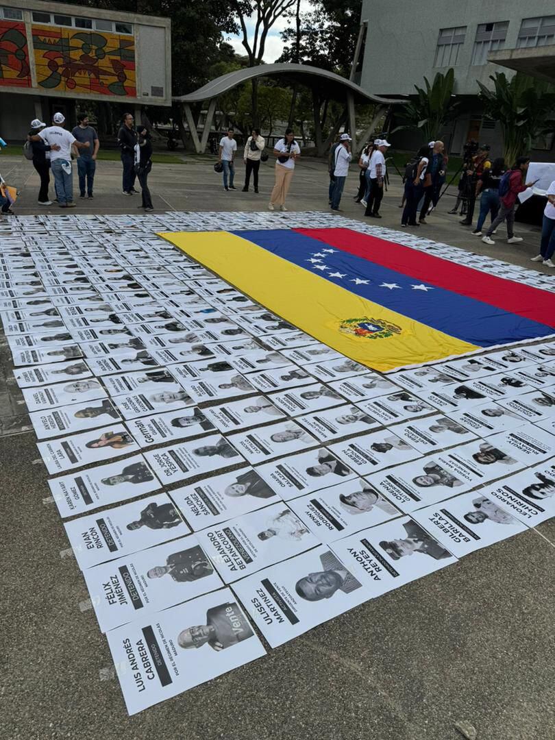 La manifestación es en la Plaza del Rectorado de la Universidad Central de Venezuela