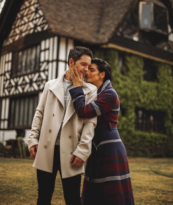 El reencuentro laboral de los actores tras su divorcio genera tendencia en redes sociales y reactiva la conversación sobre su relación. - (Foto: Instagram@aislinnderbez)