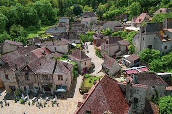 Saint-Cirq Lapopie, en Francia (Adobe