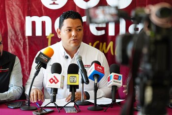 “Vamos a esperar la convocatoria, y si ellos deciden y cubren los requisitos no serían descartables”, declaró el dirigente morenista.
