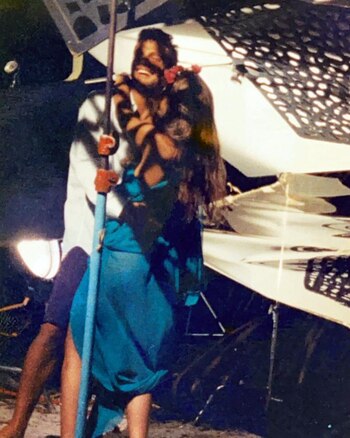 Bailando descalzos y en la