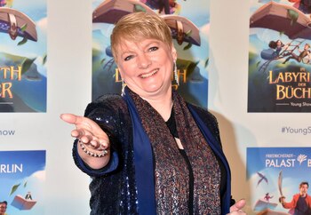 En la actualidad realiza espectáculos