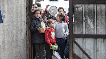 Ataques israelíes dejan al menos