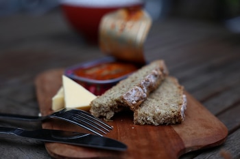 Las sardinas aportan proteínas de alto valor biológico, omega-3, calcio, vitamina D y selenio, favoreciendo la salud cardiovascular (REUTERS/Cathal McNaughton)
