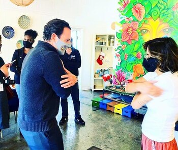 Victoria Vannucci junto a Nathan Fletcher