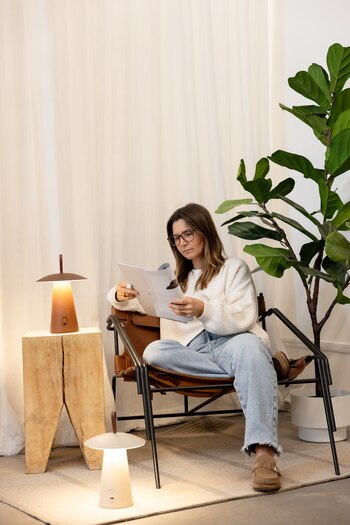 Combinar lámparas de mesa y