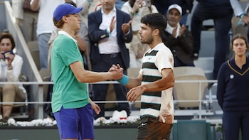 A qué hora y dónde ver la final de Montecarlo entre Carlos Alcaraz y Jannik Sinner