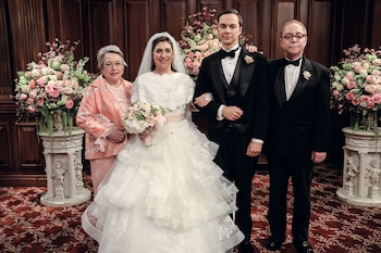 La evolución de Sheldon frente al afecto físico demuestra que los bloqueos emocionales pueden superarse con autoconciencia y apoyo, según la psicología (Photo: Michael Yarish/CBS ©2018 CBS Broadcasting, Inc. All Rights Reserved.)