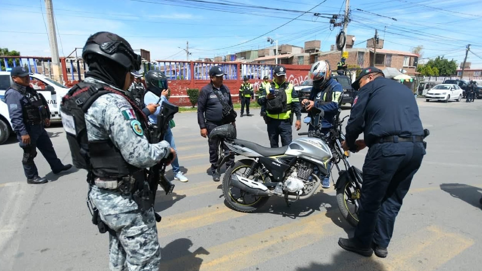 Operativo Otomí donde se revisan motocicletas y autos en el Edomex (Gob. Edomex)