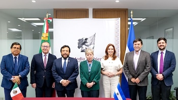 El vicepresidente de El Salvador y la secretaria de Medio Ambiente de México refuerzan cooperación bilateral