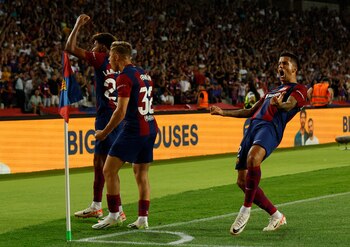 Los jugadores del Barça celebran