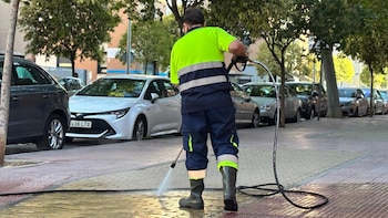 Una empresa de residuos de Albacete pagará 100 euros extra a sus empleados si no sufren accidentes que impliquen baja laboral