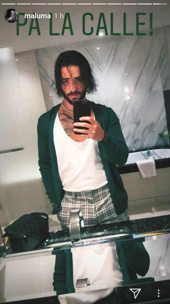 El cantante recibió críticas por