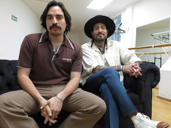 El dúo de guitarristas Hermanos