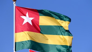 Togo autoriza a salir del país a dos realizadores franceses detenidos en julio por "declaraciones falsas"