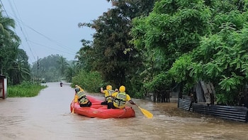 Costa Rica suspende clases tras intensas lluvias y desbordamiento de ríos que han dejado más de 380 familias evacuadas