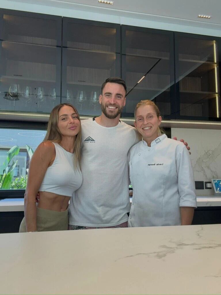 Los videos de Lucía Scarpa como chef privada de futbolistas de la Selección Argentina y de figuras como Maria Becerra suman millones de reproducciones en TikTok
