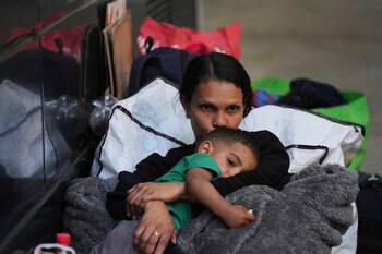 Una mujer migrante venezolana y