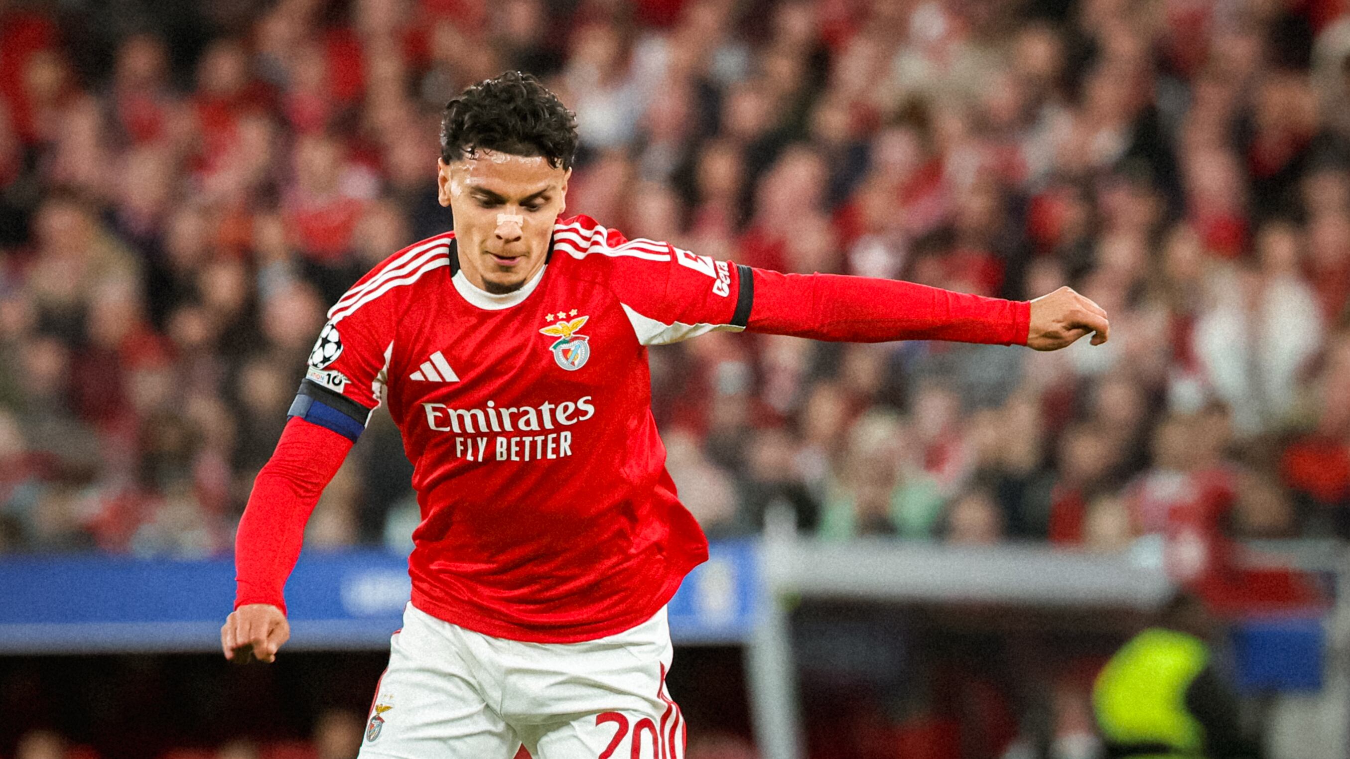 Richard Ríos jugó 16 minutos en la derrota de Benfica contra Real Madrid - crédito Benfica