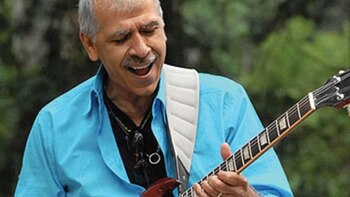 Murió el hermano de Carlos