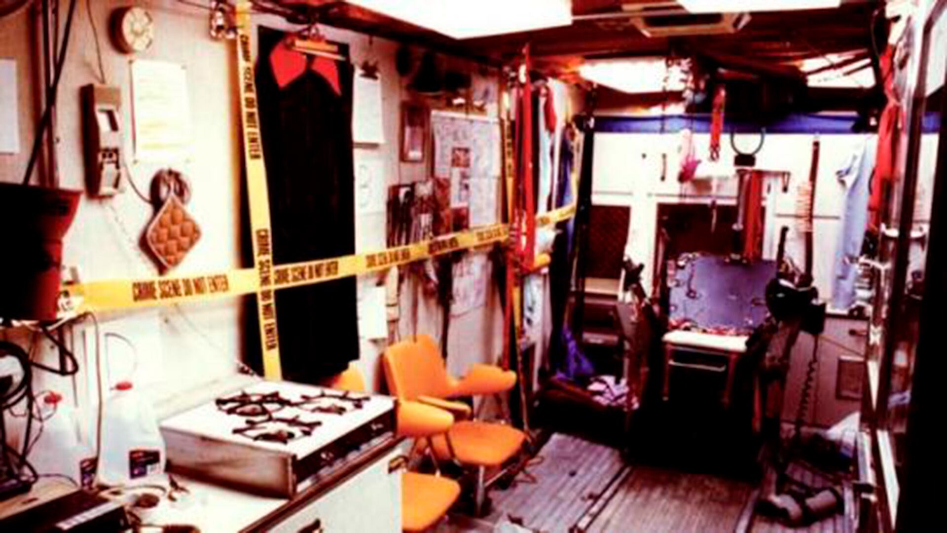 El interior del lugar donde David Parker Ray cometía los crímenes (AP)