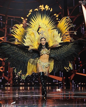 Traje típico de Samantha Batallanos