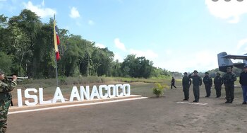 Militares venezolanos en la isla