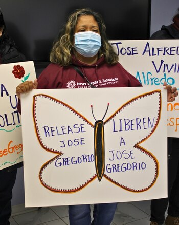 Hermano detenido por ICE será