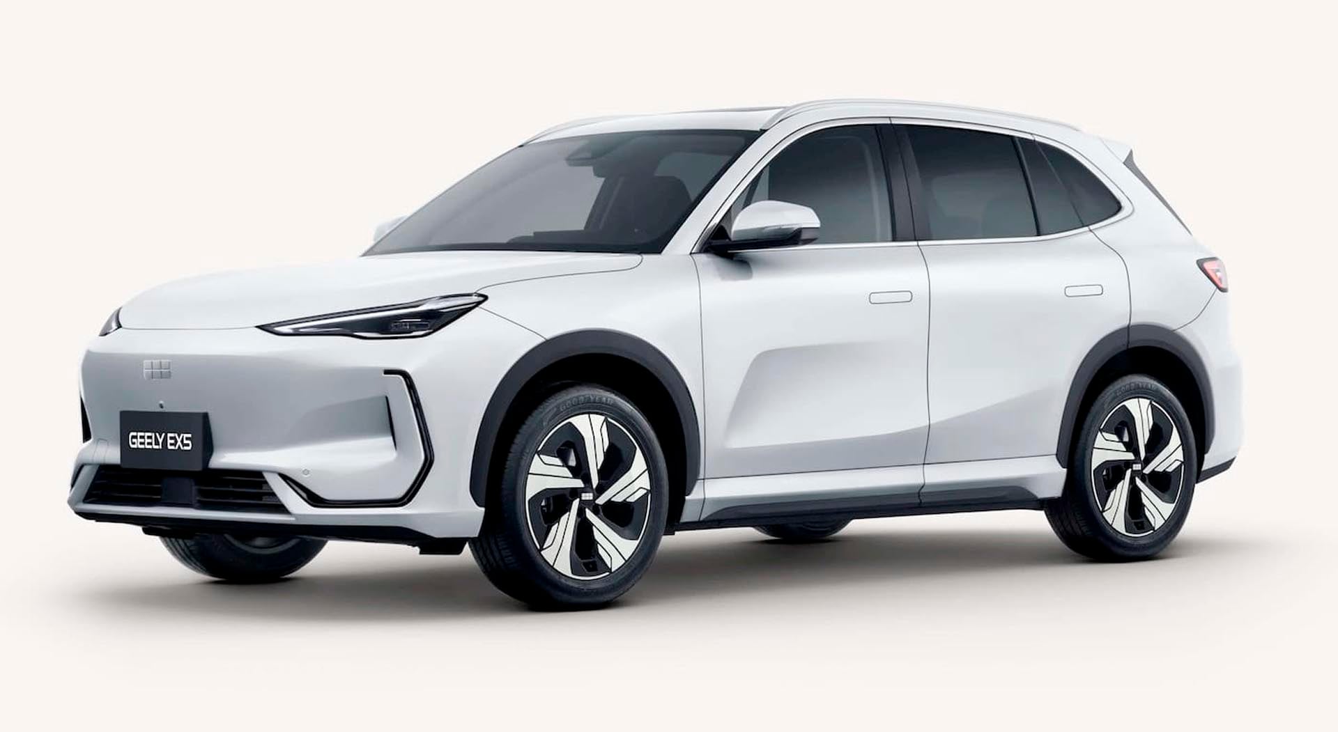 El Geely EX5 es un SUV eléctrico del segmento C con motor de 214 CV y autonomía declarada de 430 kilómetros. (evdb)