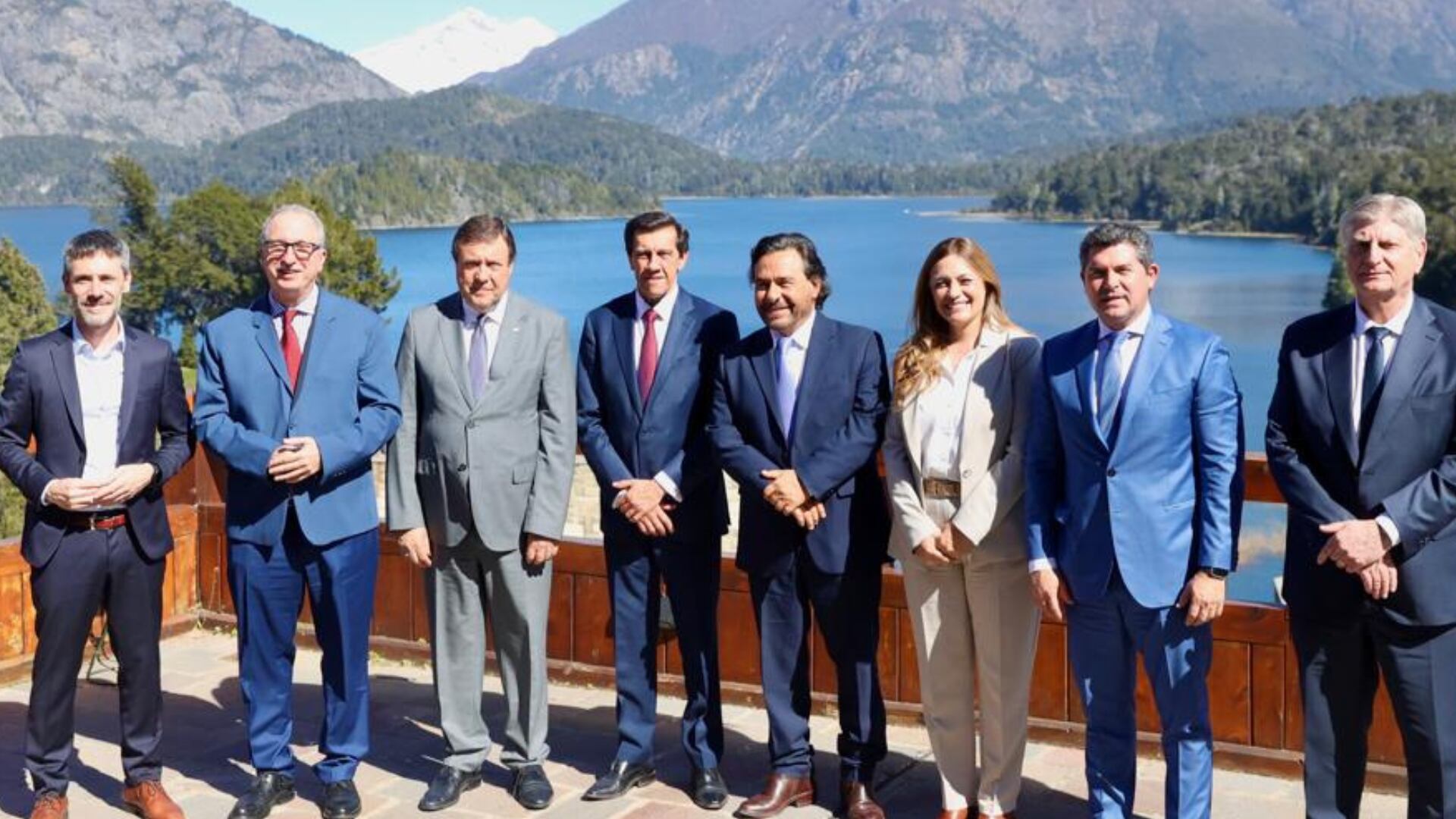Un grupo de gobernadores participó del Foro Iberoamericano de Garantías