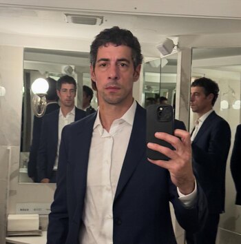 Lamothe se fotografió en diferentes