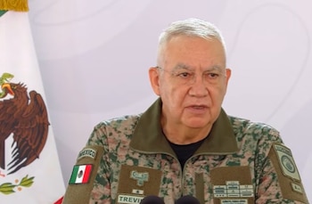 Ricardo Trevilla Trejo, secretario de la Defensa Nacional dio detalles de los operativos que hay en Michoacán contyra minas explosivas Foto: Captura de pantalla video Youtube Claudis Sehinbaum