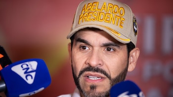 El candidato derechista De la Espriella exige una investigación por espionaje ilegal del Gobierno colombiano