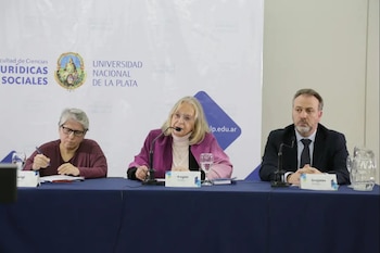 Carlos Bianco, Hilda Kogan, Hernán Gómez exponen sobre elecciones bonaerenses