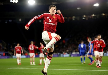 Garnacho festejando un gol del