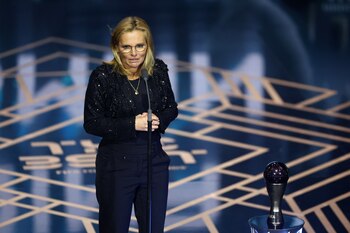 Sarina Wiegman llevó por primera