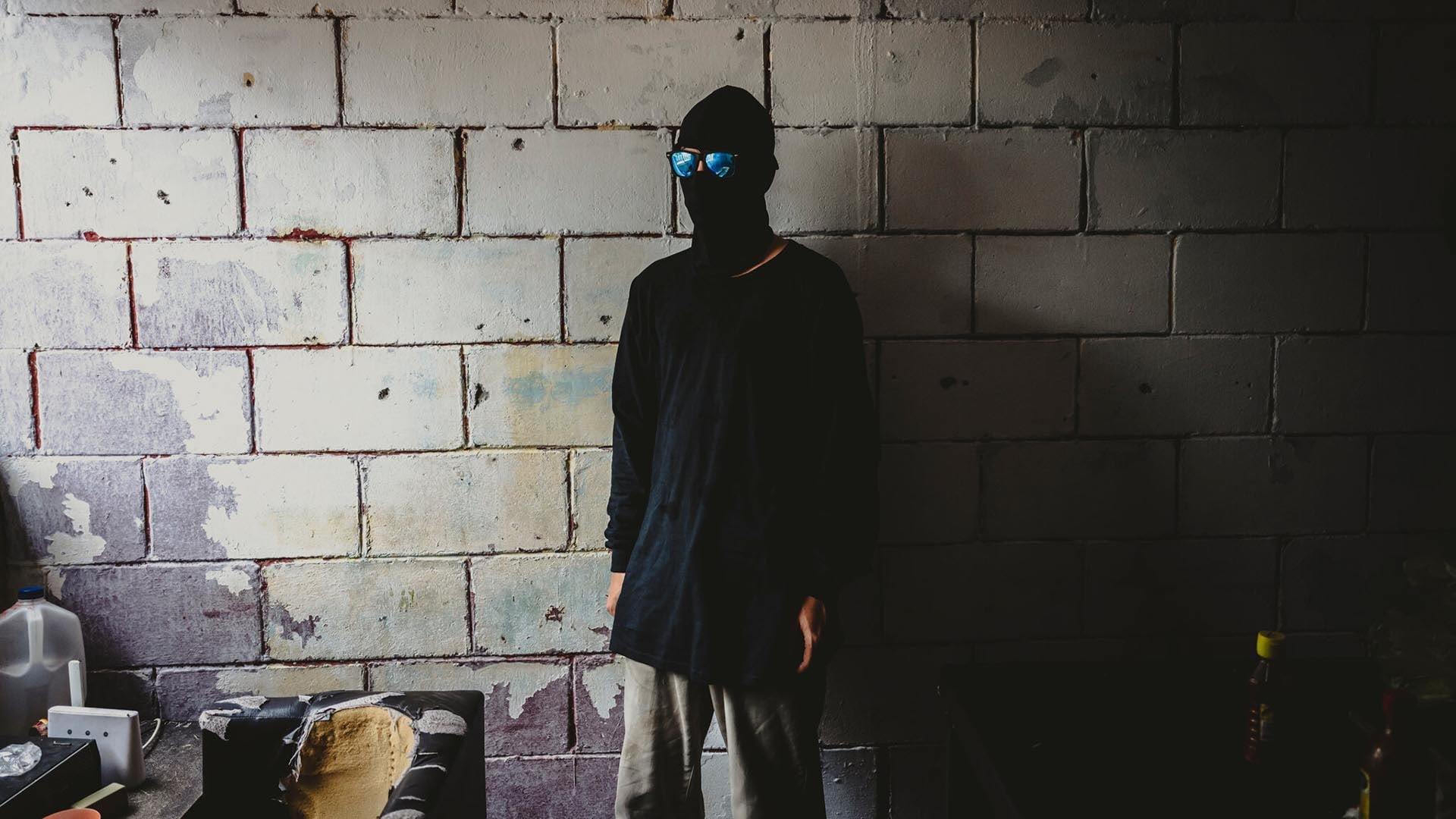 Un estudiante de química de segundo año, de 19 años, quien además trabaja para el Cártel de Sinaloa, en un escondite (Meridith Kohut para The New York Times)