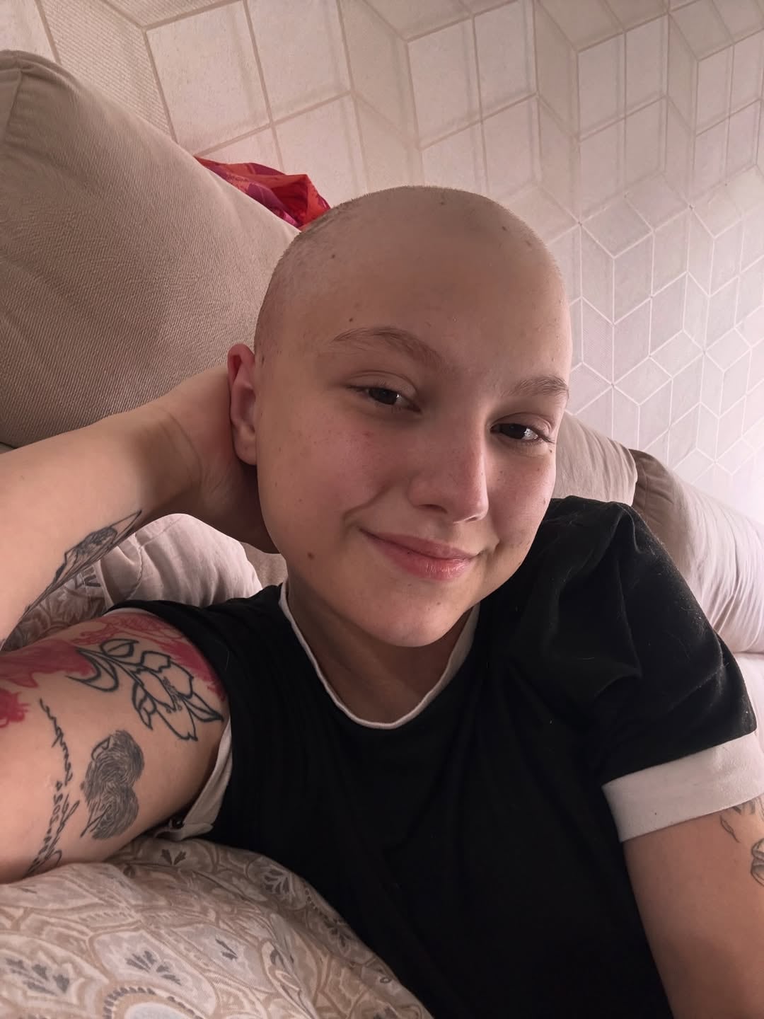 La influencer brasileña Isabel Veloso falleció en Curitiba tras complicaciones por un trasplante de médula ósea vinculado a linfoma de Hodgkin (Instagram)