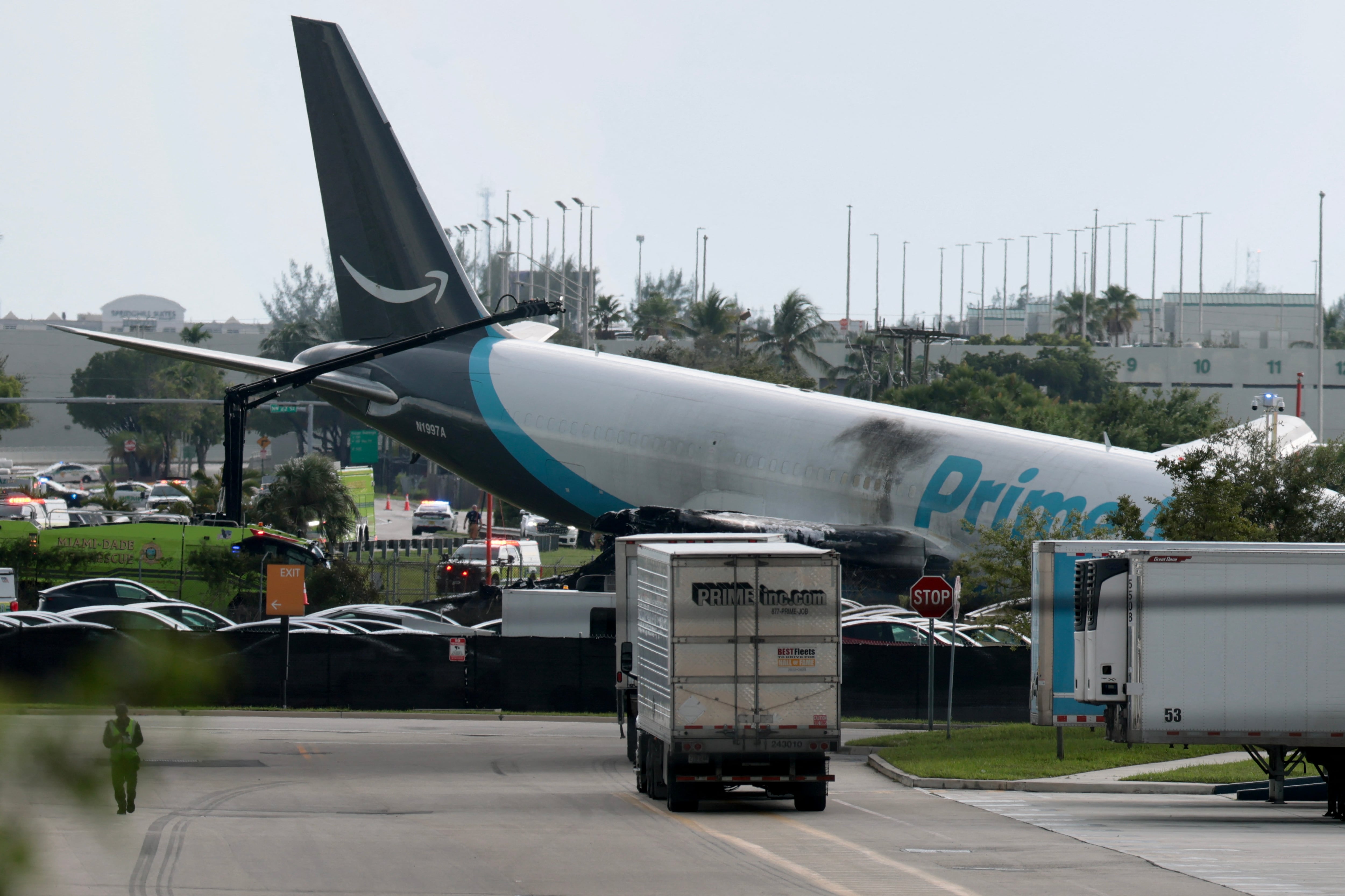 La aeronave accidentada había despegado de San Juan, Puerto Rico, y se dirigía al Aeropuerto Internacional de Miami cuando ocurrió el siniestro (AFP)