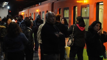 Tras acuerdo con sindicato, director